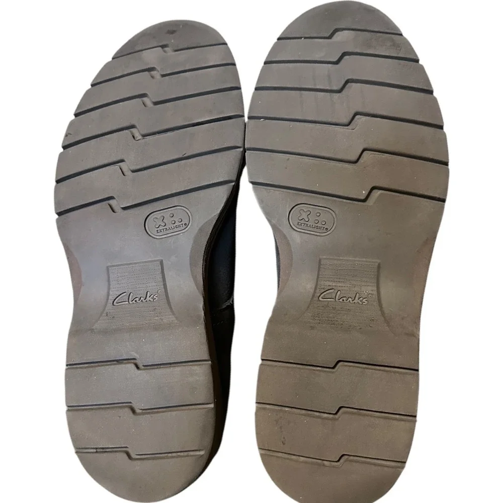 Clarks newkirk plain